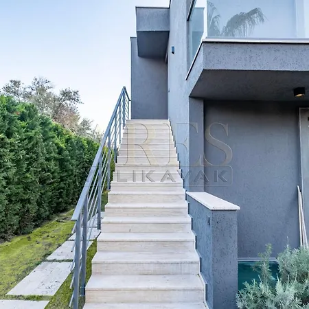 Ares Yalikavak Villa *